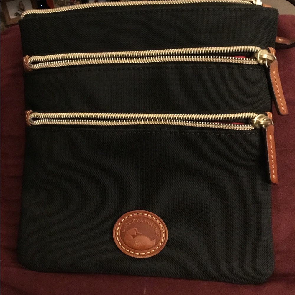 Dooney&Bourke Black Crossbody